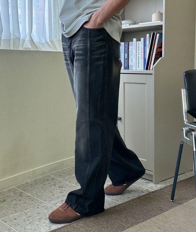 Shutter Slit Wide Denim Pants