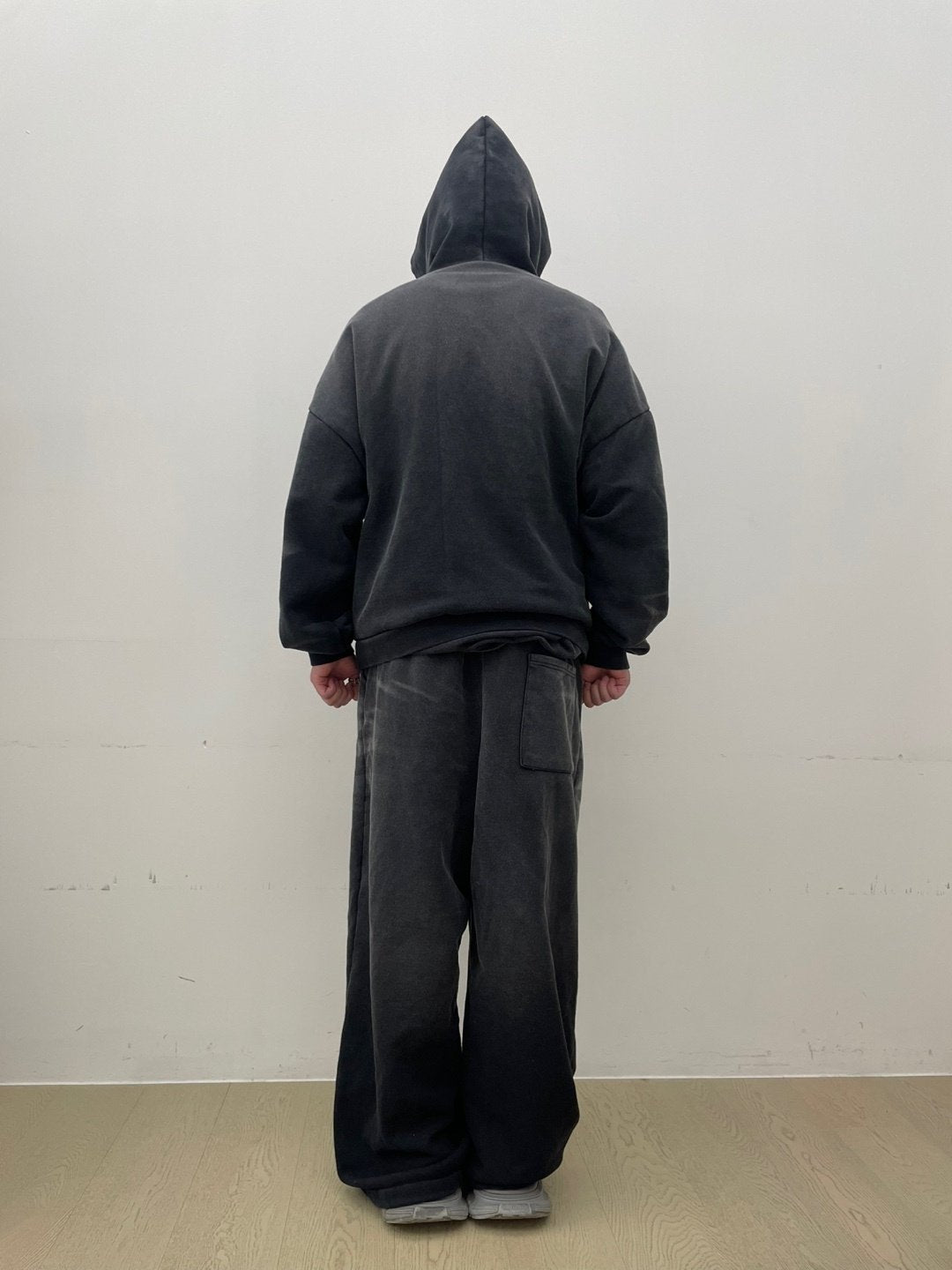 Brush-Washed Sweat Set Up – Charcoal