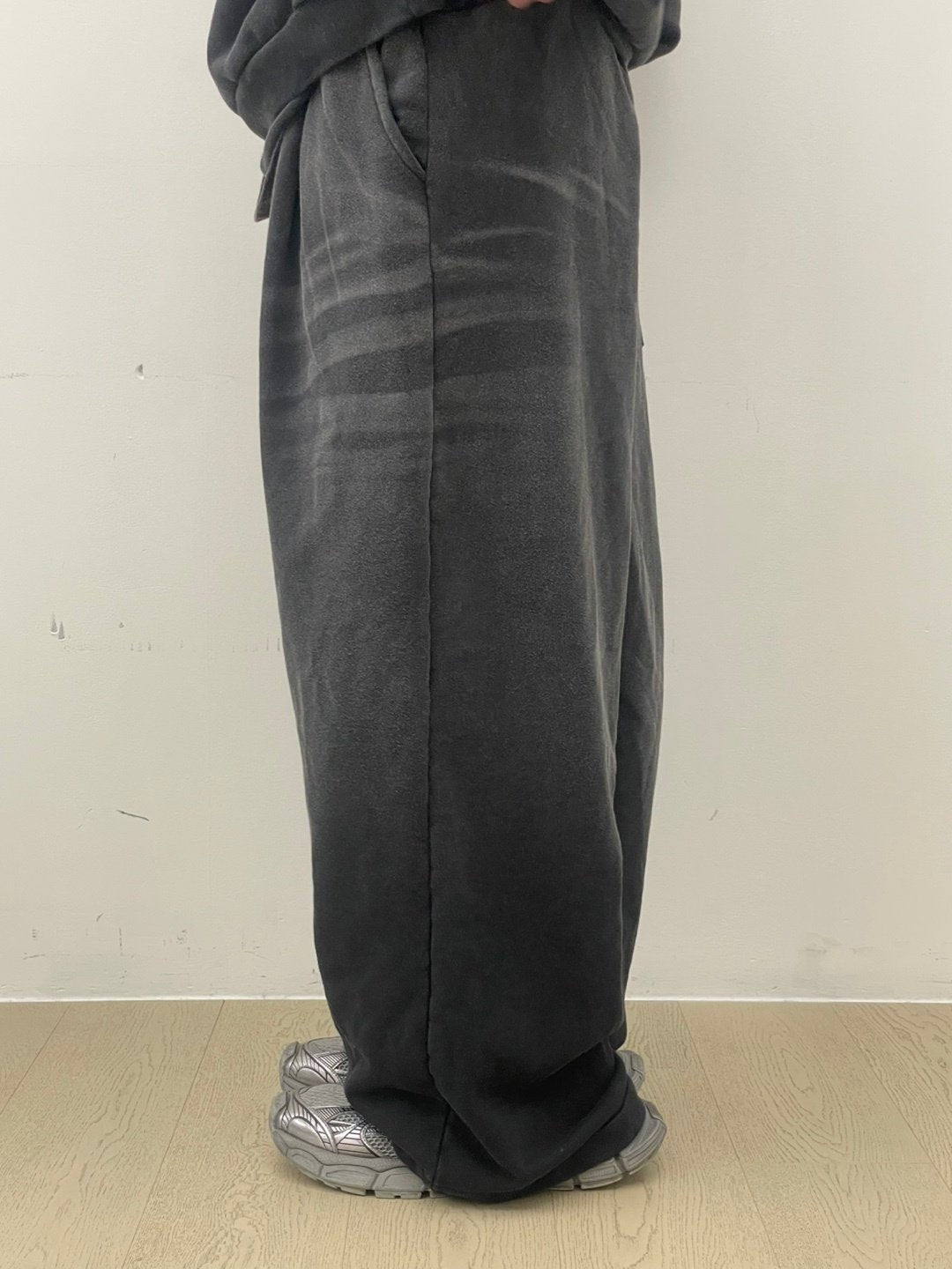 Brush-Washed Sweat Set Up – Charcoal