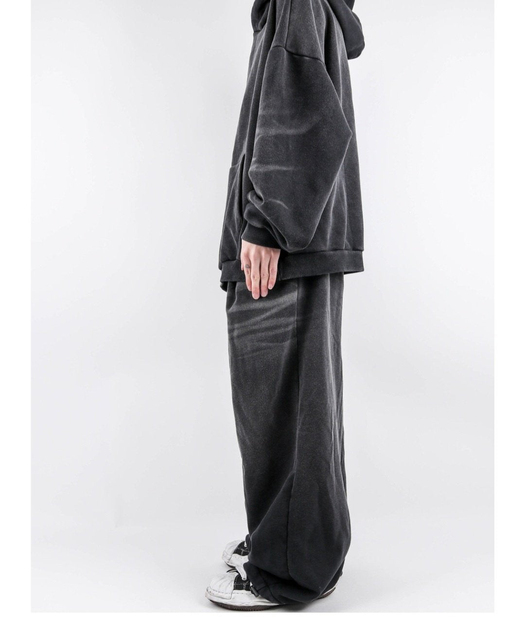 Brush-Washed Sweat Set Up – Charcoal